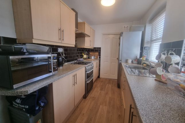 27, Cotterells Avenue, Birmingham photo 5