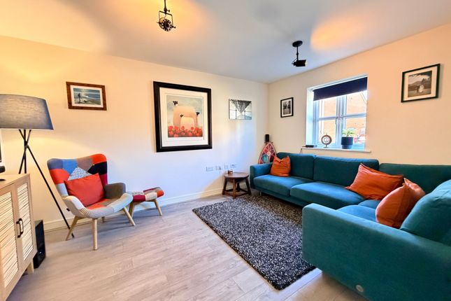 16 Sheepfold Way, Scarborough photo 2