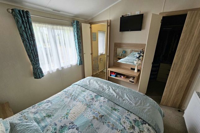 Mobile/park home for sale in Southview Leisure Park, Skegness