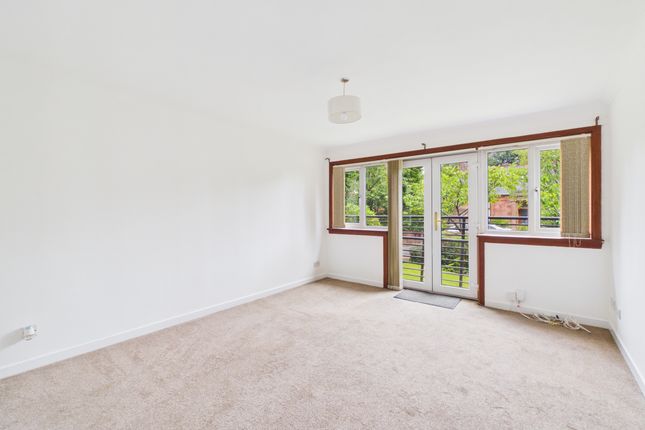 2b Springfield Avenue, Glasgow photo 3