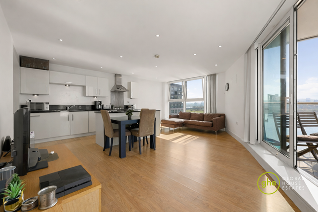 Flat 405 The Mast, 2 Albert Basin Way, Royal Docks photo 3