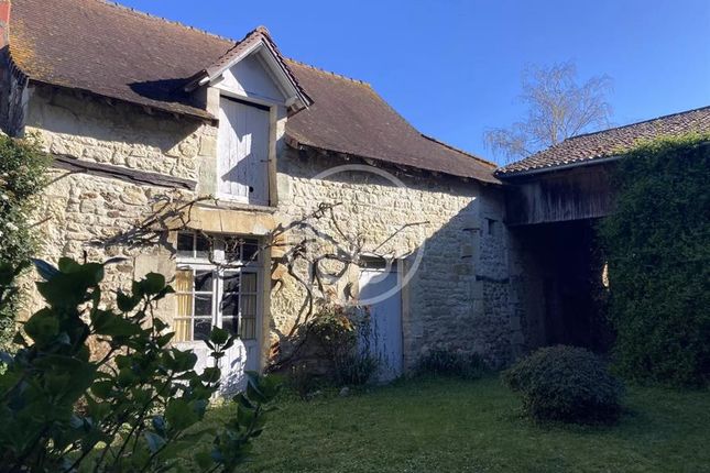 Thumbnail Town house for sale in Vouneuil-Sur-Vienne, 86210, France, Poitou-Charentes, Vouneuil-Sur-Vienne, 86210, France