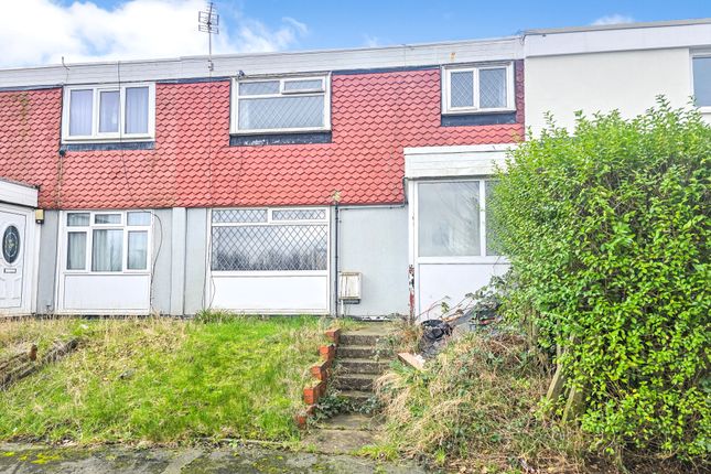 3-bed terraced on 16 Stonecliffe Gardens, 16 Stonecliffe Gardens, Leeds, £55,000