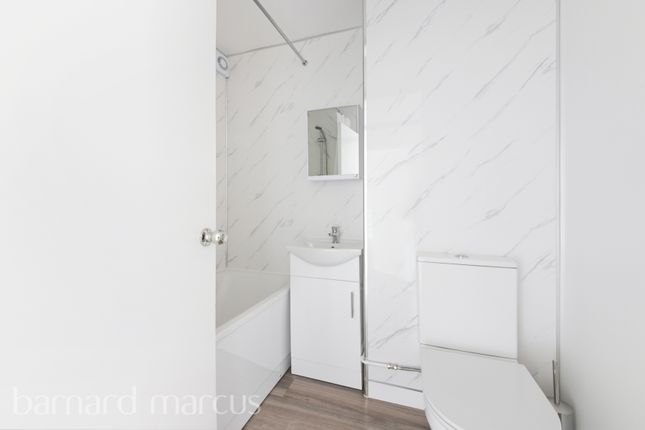 14, Jengar Close, SUTTON photo 4