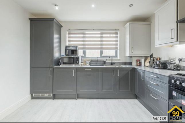 9, Kingfisher Pool Way, Sutton Coldfield photo 4