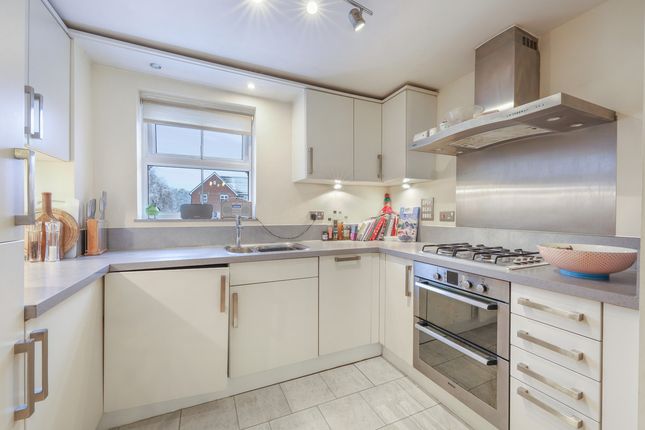 Flat 3, Berwick Lodge, Reigate photo 4