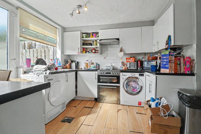 41 Eskdale Place, Newton Aycliffe photo 3