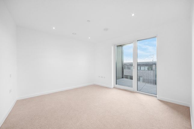 Flat for sale in Dockley Apartments, Bermondsey