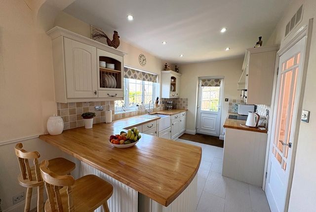 2, The Orchard Devon, Honiton photo 4
