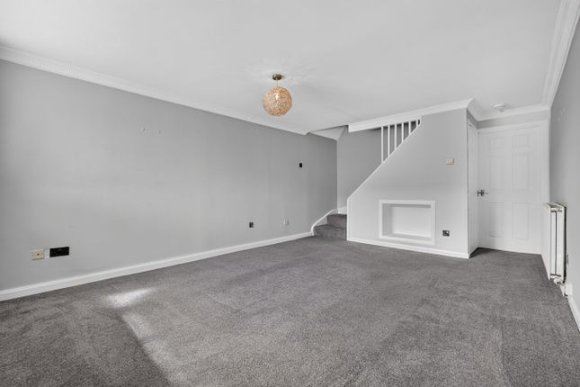 86, Mure Avenue, Kilmarnock photo 2