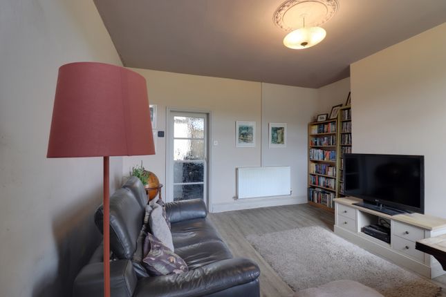 15, Calf Hey Terrace, Todmorden photo 5