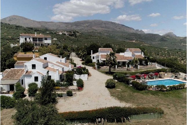 Thumbnail Commercial property for sale in Vinuela, Malaga, Spain