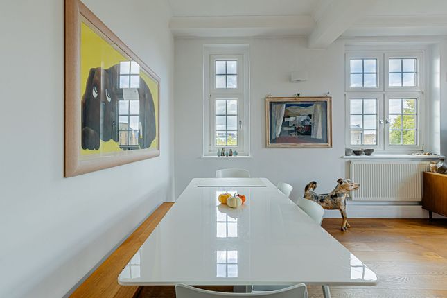 Apt 125, New River Head, London photo 3