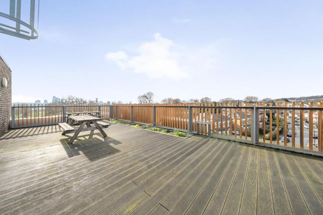 2-bed flat on Flat 41 Paxton House, 9, Cargreen Road, London, £350,000