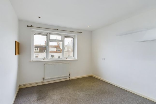 Flat for sale in High Street, Brighton