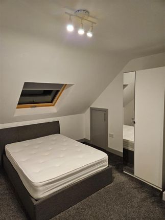 Rm 6 151 Hall 2 (1).Jpg