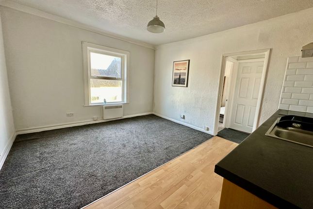 Zoopla flat shop to rent