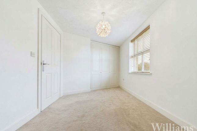 23 Crowell Mews, Aylesbury photo 4