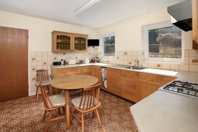 22 Lea Mount Close, Dawlish photo 2