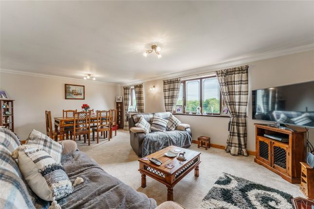 Whitley House,, Barnsdale Way, Pontefract photo 4