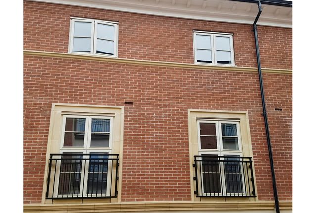 Flat to rent in Biscuit Kiln House, Princes Drive, Worcester, Worcestershire