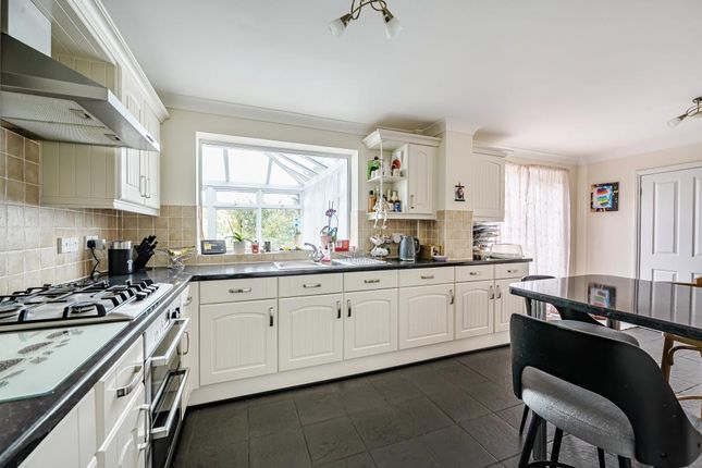 39 DARVELL DRIVE, Chesham, Chesham photo 3