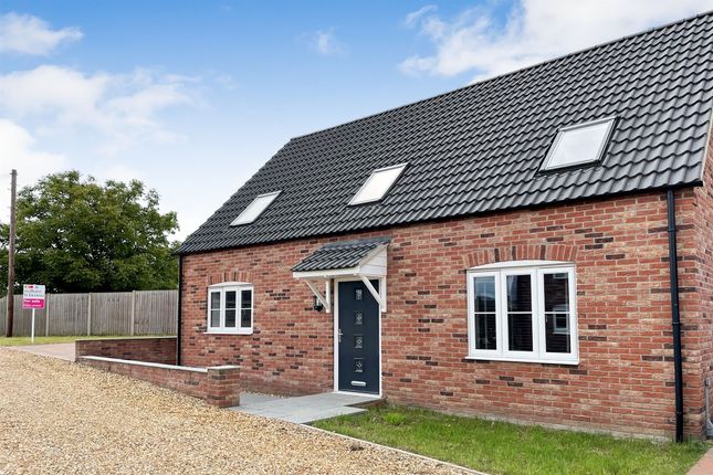 Thumbnail Detached house for sale in Nightingale Lane, Feltwell, Thetford