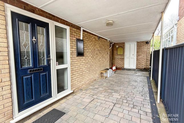35, Delta Close, Oldham photo 4