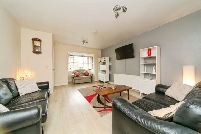 7A,, Rivieres Avenue, Conwy photo 2