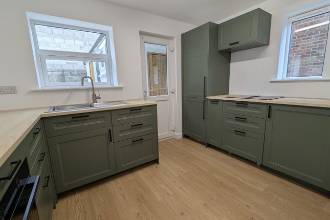 68, St Radigunds Road, Kent photo 2