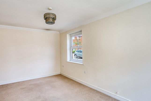 71, Wildhay Brook, Derby photo 4