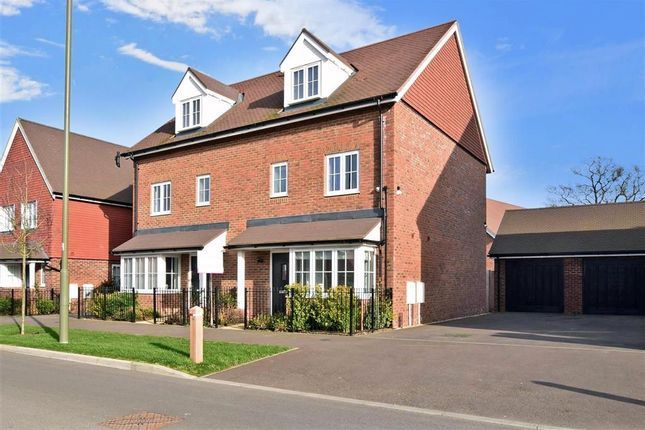 Houses To Let In Riverside Horley Rh6 Homes To Rent In Riverside Horley Rh6 Primelocation