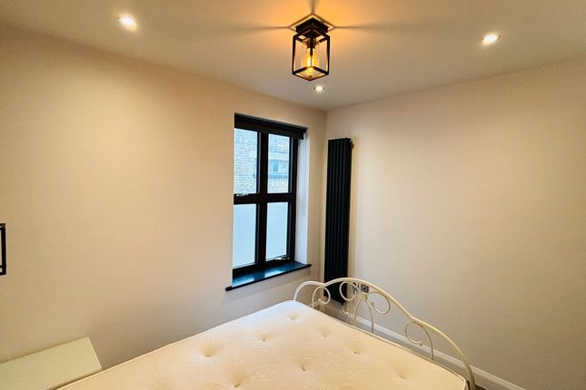 Copperfield Road, London photo 5