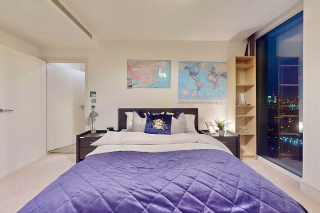 Flat for sale in Surrey Quays Road, Canada Water, London