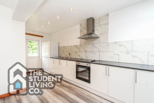 82, Middleton Boulevard, Nottingham photo 2