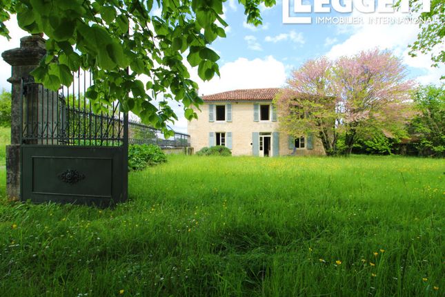 Thumbnail Villa for sale in Theil-Rabier, Charente, Nouvelle-Aquitaine