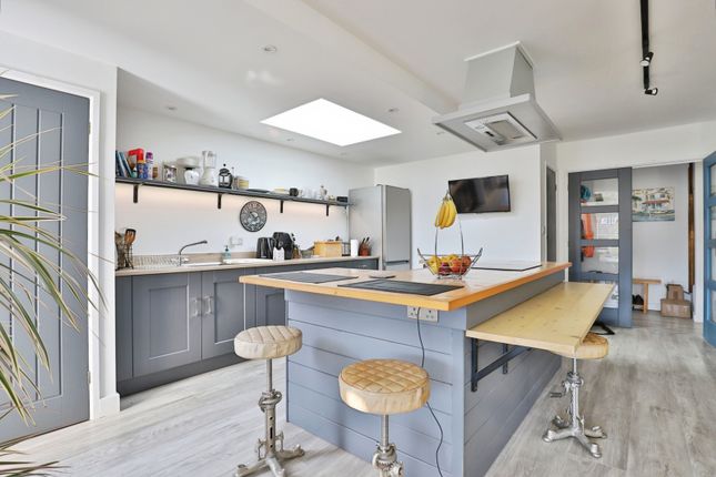 89, Lake Road, Dorset photo 4
