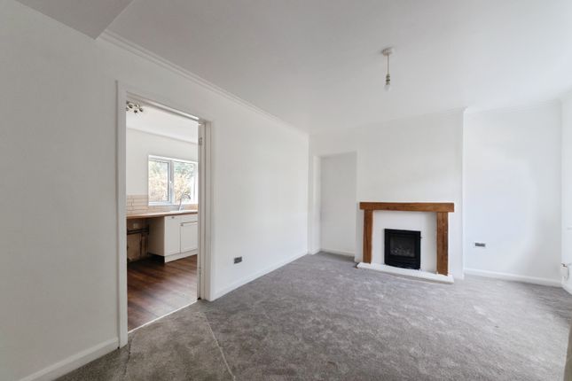 28, Heathcliff Road, Birmingham photo 4