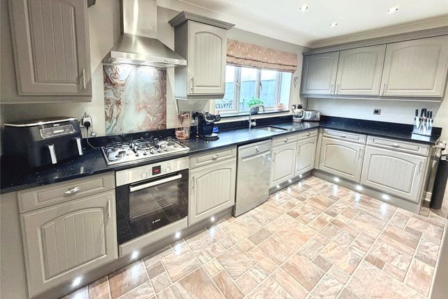4, Riverside Close, South Yorkshire photo 2