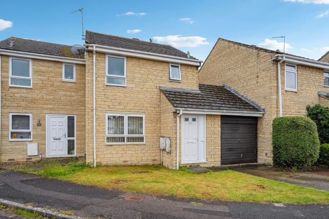 Thumbnail Semi-detached house for sale in Pensclose, Witney