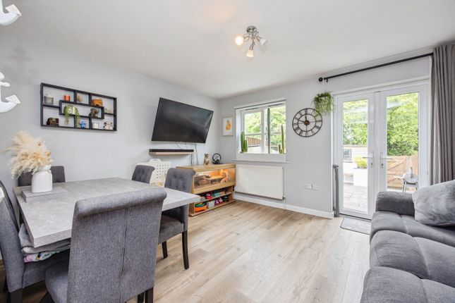 10, Hendra Close, Liskeard photo 4