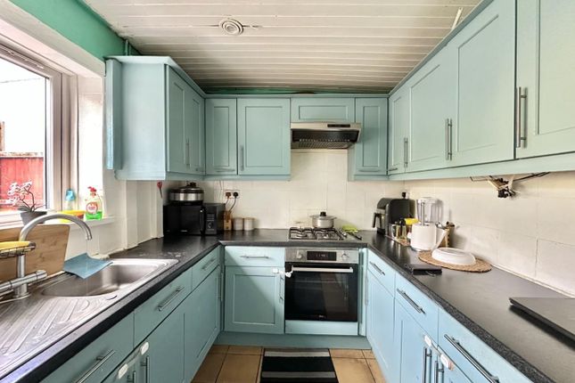141, Minet Drive, Hayes photo 4