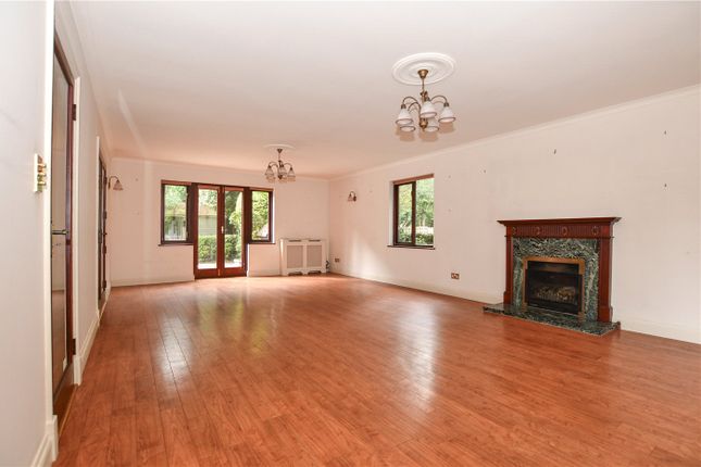 23, Ashdale Park, Wokingham photo 4