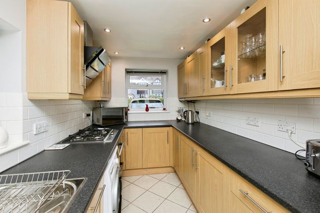 19, Station Road, Derby photo 2