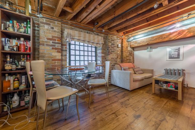 Thumbnail Flat to rent in Butlers &amp; Colonial Wharf, Shad Thames, London