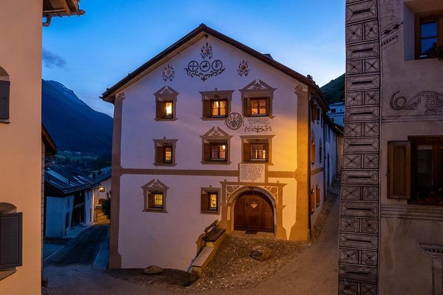 Town house for sale in Ardez, Lower Engadine, Graubünden, Switzerland