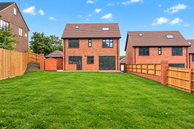 Priory Road, Romford photo 4