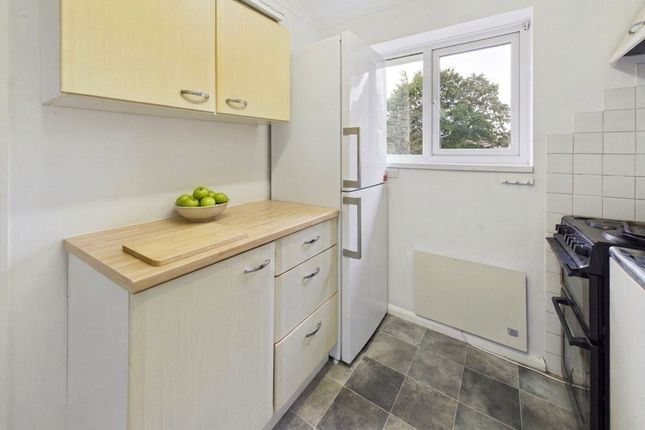 6 Millfields Court Windsor Way, Polegate photo 4