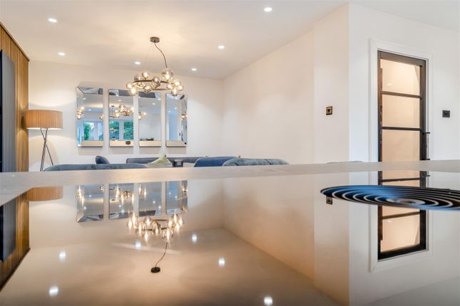 8628166-Interior20.Jpg