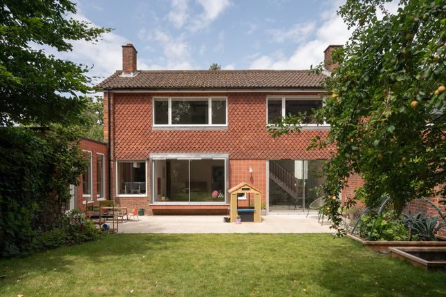 299421 - Oakfield-Gardens-19.Jpg